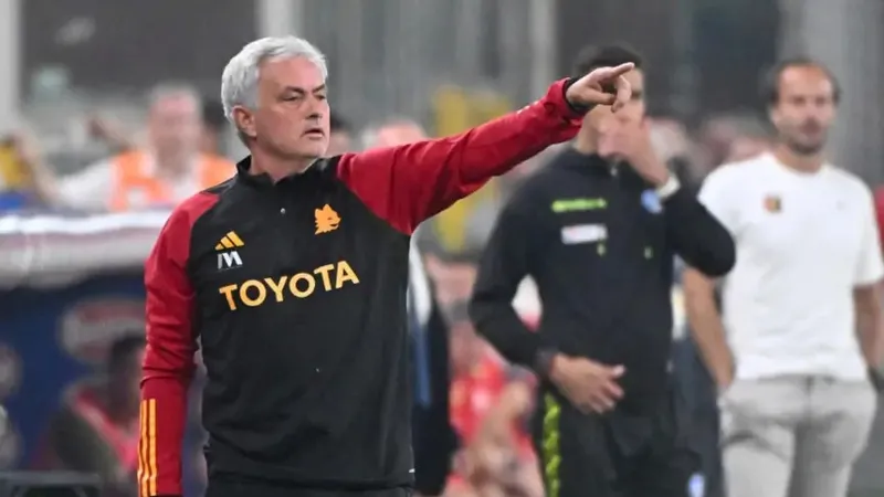 HLV Jose Mourinho