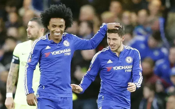 Willian và Eden Hazard thời còn khoác áo Chelsea