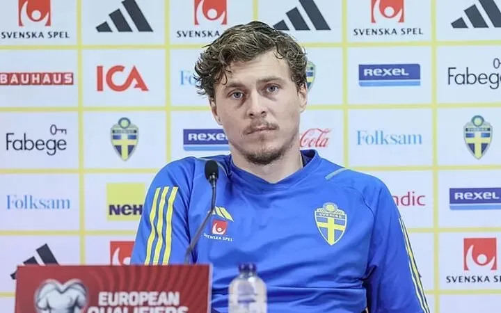 Victor Lindelof cũng không còn tinh thần để thi đấu