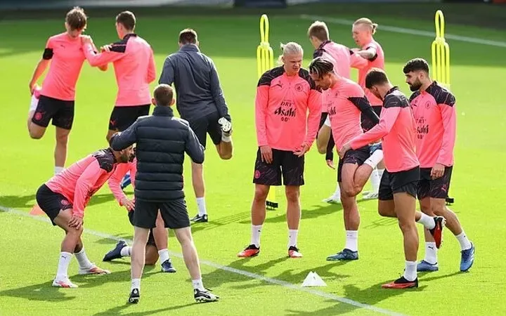 Pep đòi hỏi một buổi tập trên sân Wankdorf