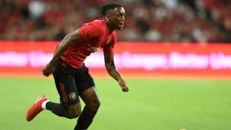  Wan-Bissaka đang phân vân chọn khoác áo CHDC Congo hay tuyển Anh