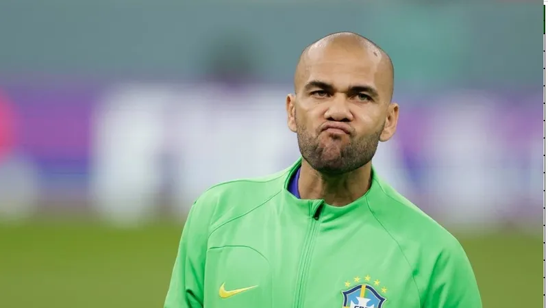 Dani Alves đã bị bắt không lâu sau khi dự World Cup 2022 cùng tuyển Brazil