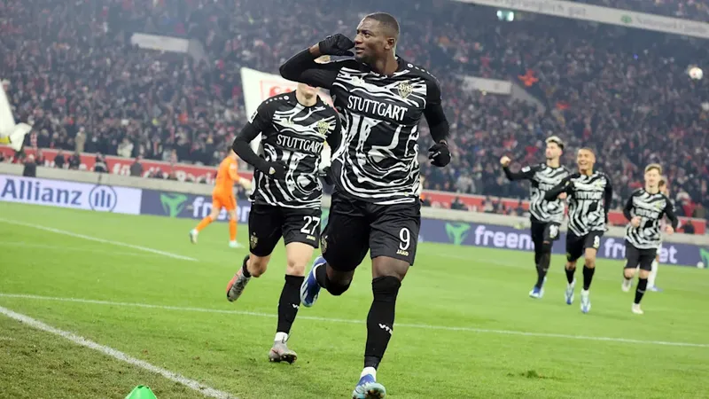 Serhou Guirassy có thể rời Stuttgart vào tháng 1 tới