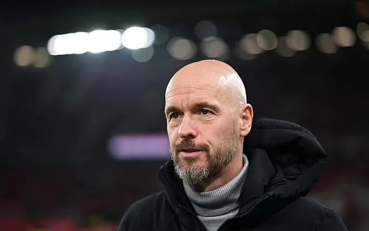 Erik Ten Hag vẫn chờ gặp ban lãnh đạo mới