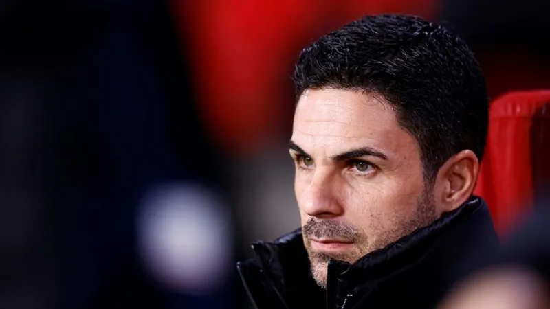 HLV Mikel Arteta quyết tăng cường đội hình để cạnh tranh ngôi vô địch