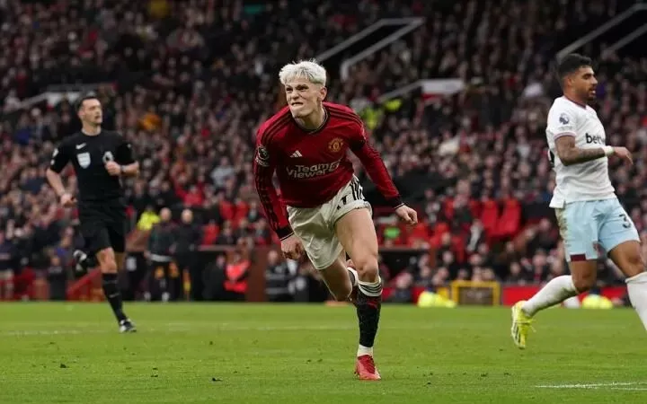 Alejandro Garnacho tỏa sáng bằng 2 bàn thắng ở Old Trafford