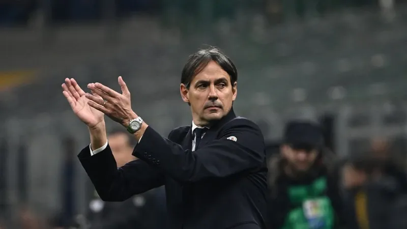 HLV Simone Inzaghi muốn xô ngã mọi kỷ lục chỉ trong mùa này