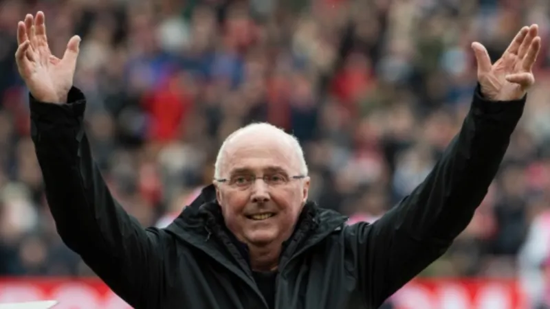 Sven-Goran Eriksson aso61ngt với giấc mơ dẫn dắt Liverpool