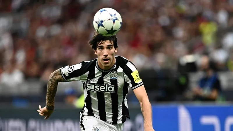 Sandro Tonali của Newcastle