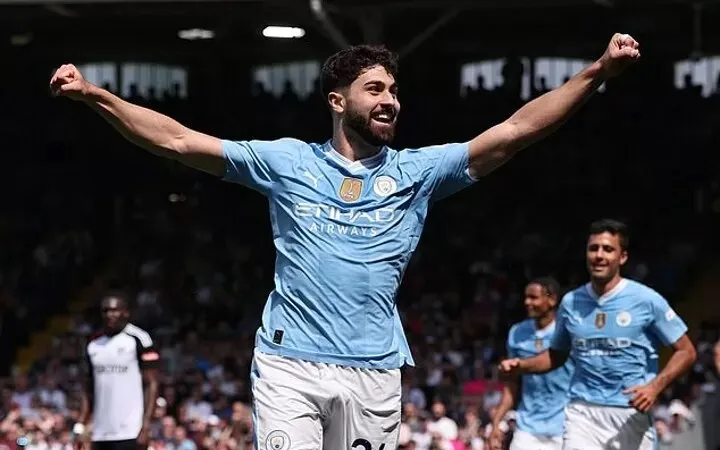 Gvardiol ghi cú đúp, Man City thắng đậm Fulham 4-0