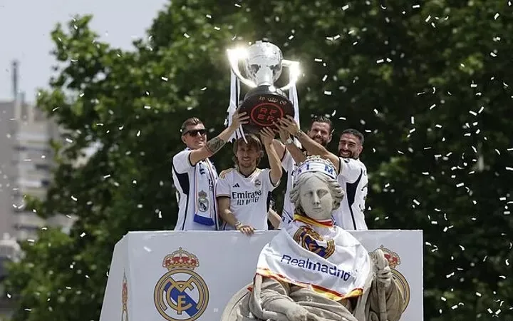 Real Madrid vẫn đang trên đỉnh vinh quang