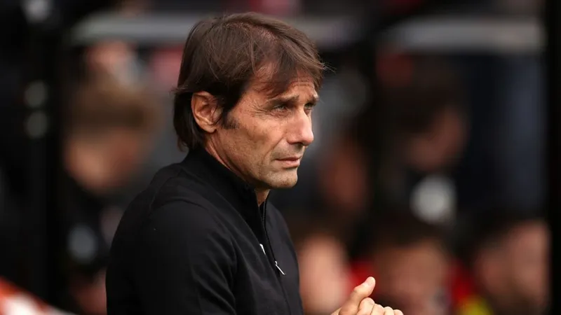 HLV Antonio Conte sẽ sớm được Napoli bổ nhiệm 
