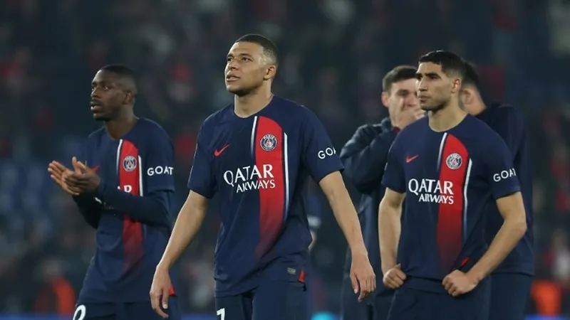 Kylian Mbappe có thể sẽ đâm đơn kiện PSG sau khi rời khỏi CLB
