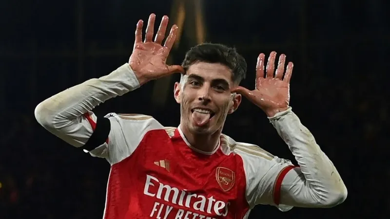 Kai Havertz ăn mừng bàn thắng