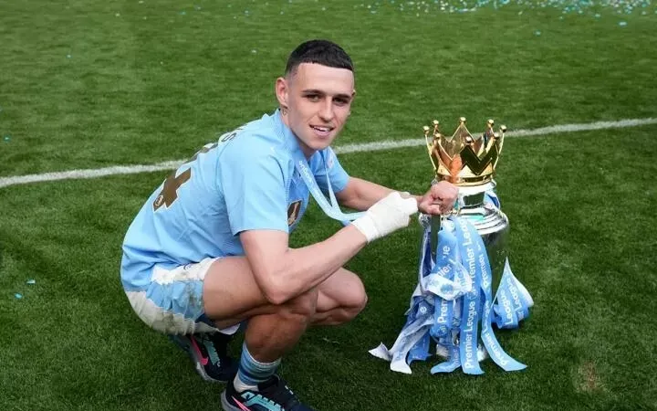 Phil Foden sẽ được tăng lương gấp đôi