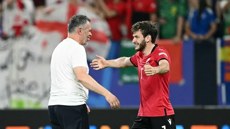 Kvaratskelia và HLV Willy Sagnol