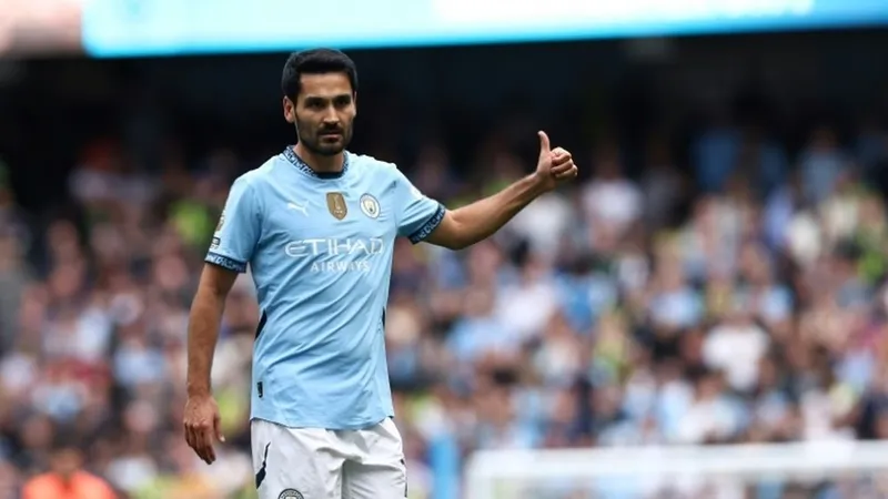 Tiền vệ Ilkay Gundogan tiết lộ hành trình trở lại Manchester City
