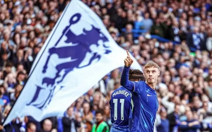 Cole Palmer tỏa sáng ở Stamford Bridge