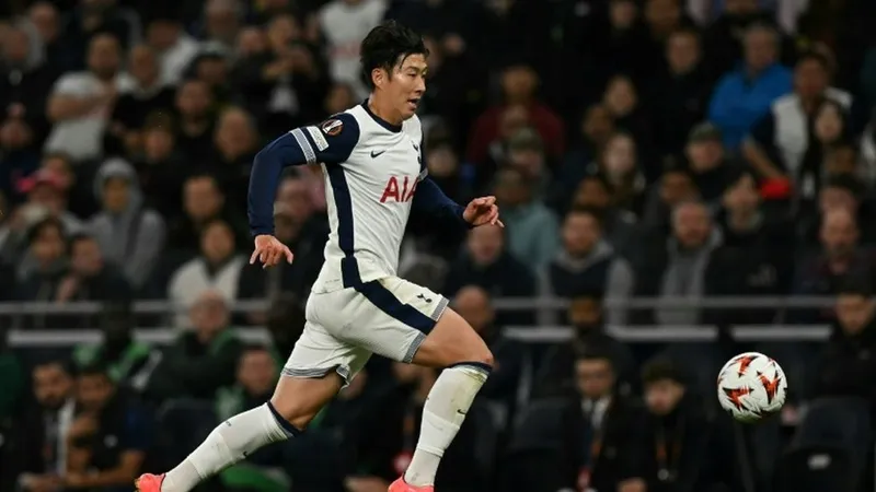 Son Heung-min bỏ lỡ trận giữa tuần