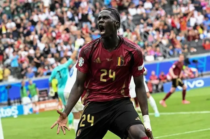 Amadou Onana xứng đáng với băng thủ quân tuyển Bỉ