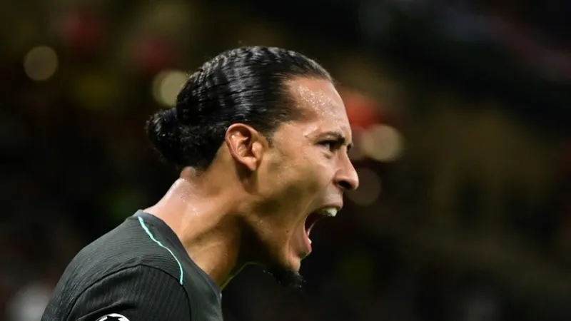 Virgil van Dijk tự hào với vị trí thứ 2 sau Messi năm 2019