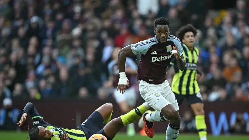 Jhon Duran mở tỷ số cho Aston Villa chỉ sau 16 phút