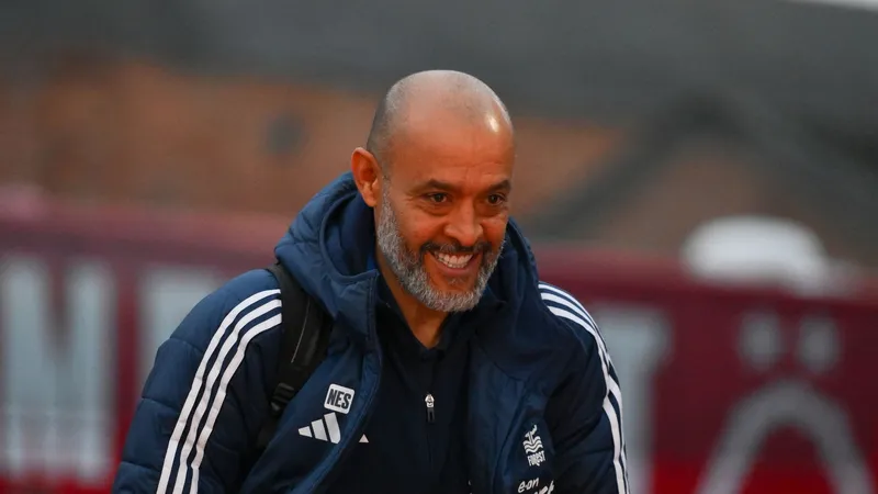 HLV Nuno Santo khộng ngủ quên trên chiến thắng khi gặp lại Tottenham