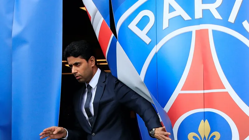 Chủ tịch Nasser Al Khelaifi đòi bỏ rơi Paris Saint-Germain