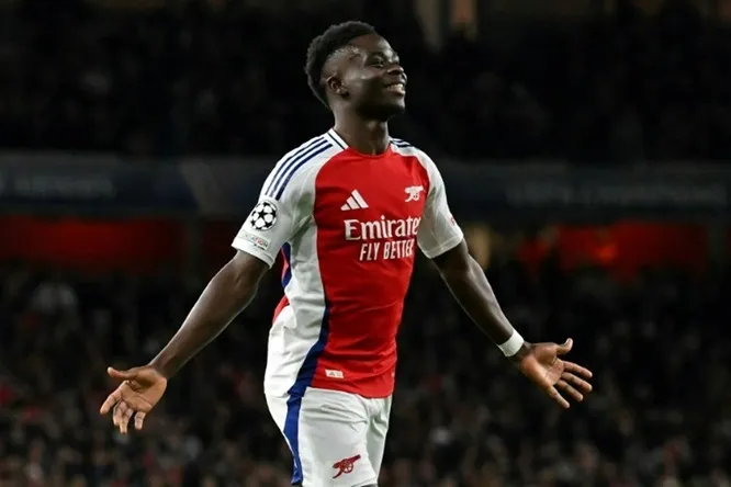 Bukayo Saka sẽ ra sân sớm, thay vì chơi trận đại chiến với Real Madrid tại Champions League