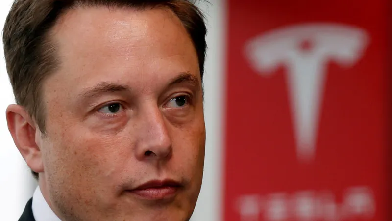 Ủy ban Chứng khoán Mỹ kiện tỷ phú Elon Musk tội “lừa đảo”