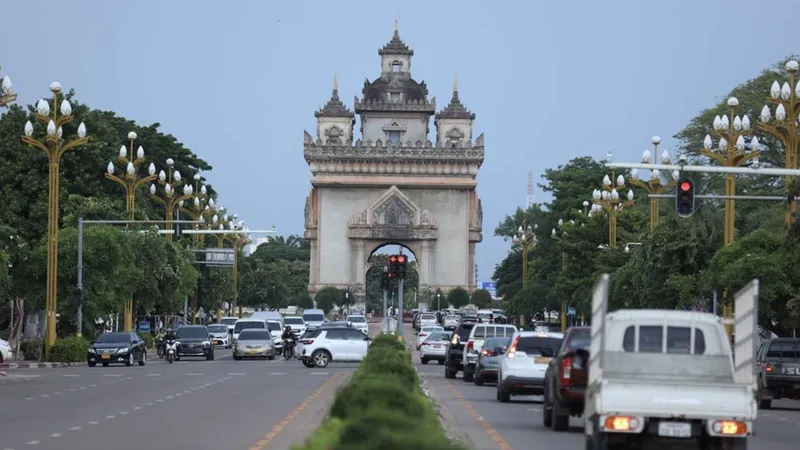 Tượng đài Chiến thắng Patuxay. Ảnh: Laotian Times 