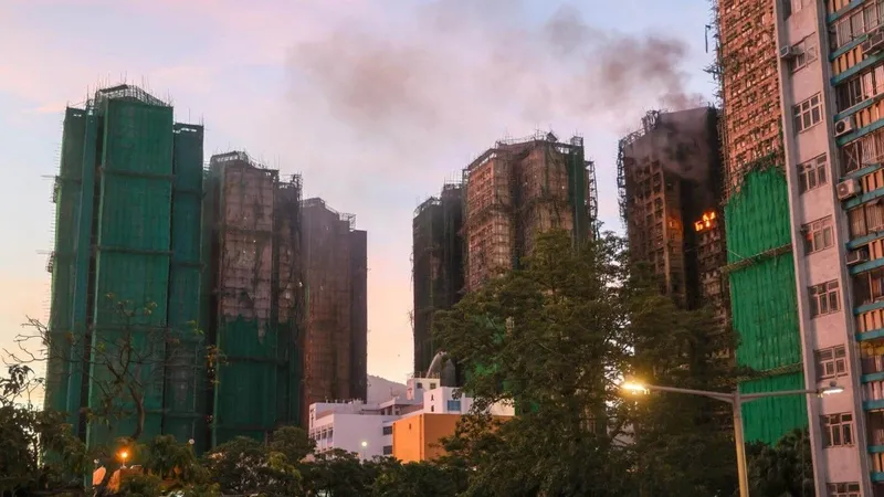 Đám cháy gần như được dập tắt hoàn toàn vào sáng 28-11. Ảnh: SCMP