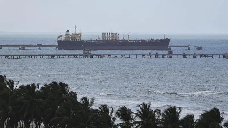 Mỹ ra điều kiện với Venezuela liên quan khai thác dầu