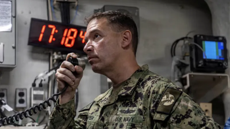 Đô đốc Brad Cooper, Tư lệnh Bộ Chỉ huy Trung tâm Hoa Kỳ (CENTCOM). Ảnh : iranintl.com