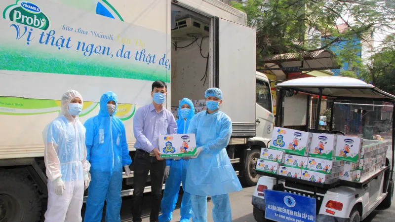 Tại Hải Phòng, gần 600 em nhỏ tại Bệnh viện Trẻ em Hải Phòng cũng đã nhận được sự hỗ trợ từ Vinamilk