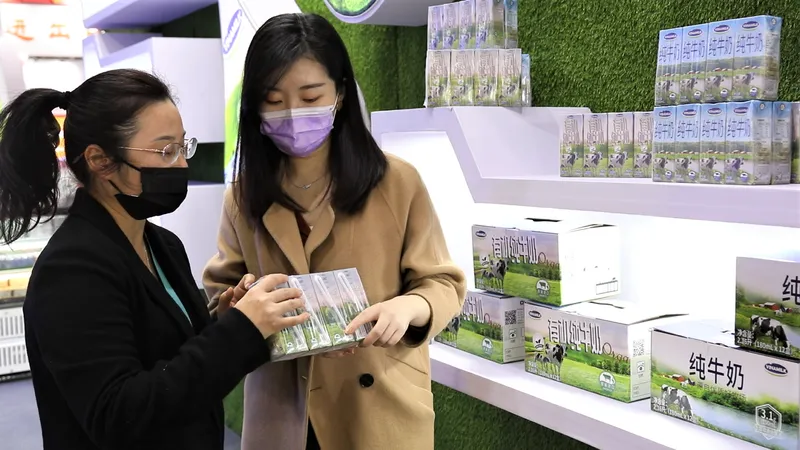 Vinamilk “đem chuông đi đánh xứ người“