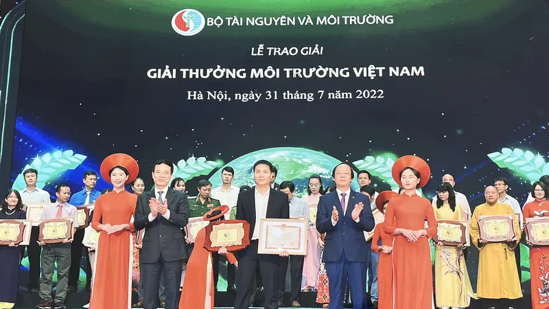 Vinamilk được vinh danh tại giải thưởng môi trường quốc gia