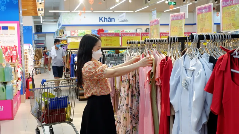 “Săn” hàng giảm giá cho phái đẹp nhân ngày Phụ nữ Việt Nam