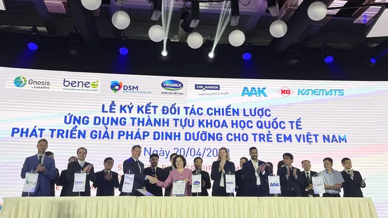 6 tập đoàn dinh dưỡng hàng đầu thế giới ký kết đối tác chiến lược với Vinamilk 