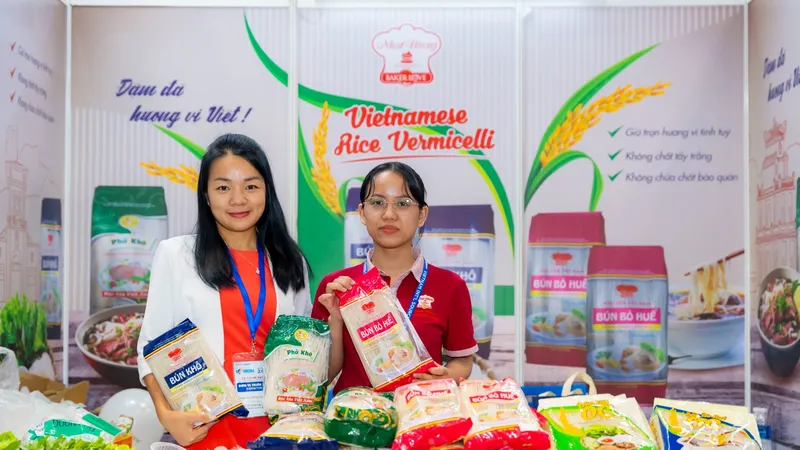 Thực phẩm an toàn sức khoẻ “lên ngôi"