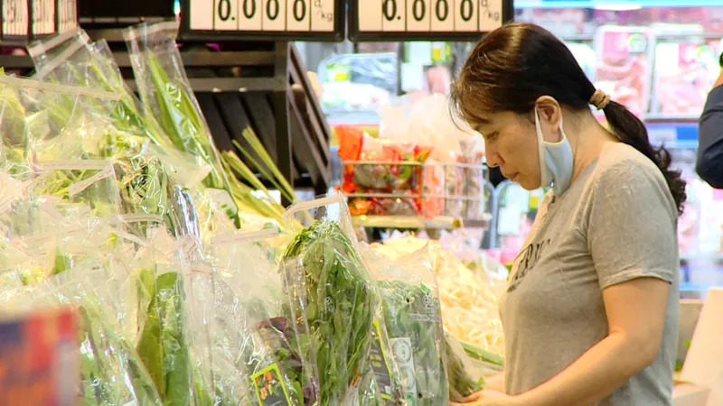Saigon Co.op luôn là lựa chọn ưu tiên tiêu dùng hàng Việt của người dân. 