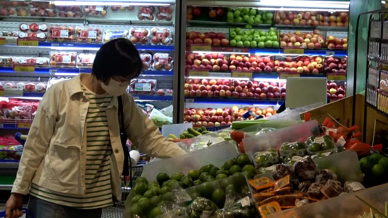 Sản phẩm xanh được bày bán đa dạng tại hệ thống siêu thị Co.opmart
