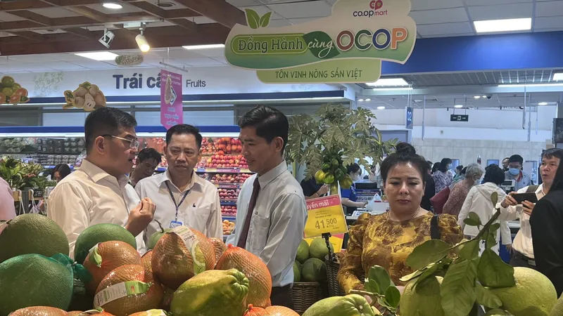 Sản phẩm xanh được bày bán đa dạng và phong phú tại hệ thống 800 điểm bán của Saigon Co.op