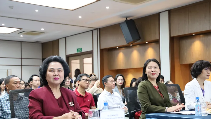 Nhiều doanh nghiệp tham gia tìm hiểu cơ hội gia nhập thị trường Halal. Ảnh: MINH XUÂN