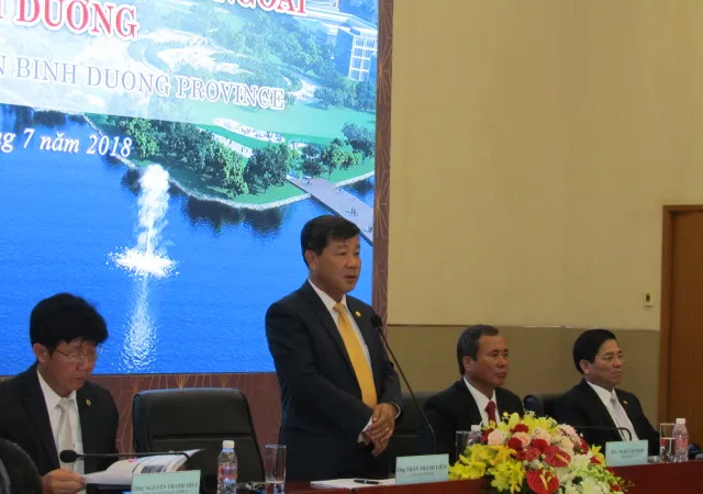 Ông Trần Thanh Liêm phát biểu tại buổi đối thoại