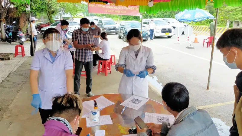 UBND huyện Bàng bàng lập các chốt kiểm soát dịch Covid-19 ở cửa ngõ ra vào địa bàn