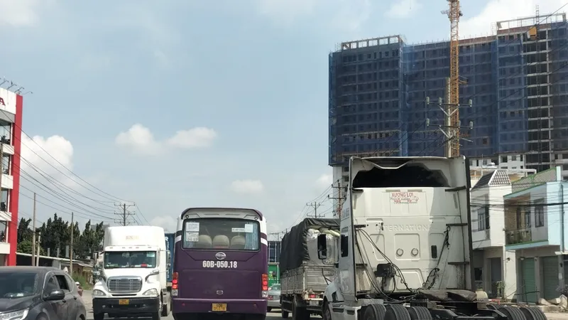 Việc lưu thông đi lại nội tỉnh và liên tỉnh ở Bình Dương đã thông thuận lợi hơn 