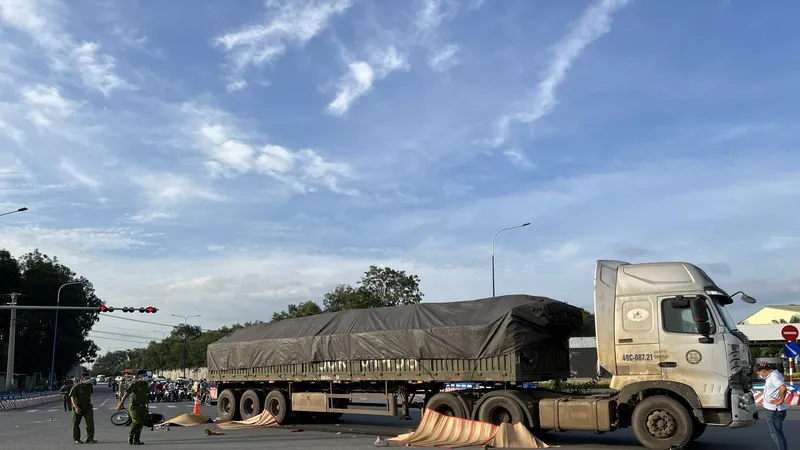 Hiện trường vụ tai nạn giao thông làm 4 người tử vong tại chỗ