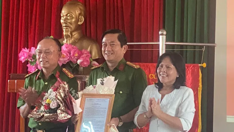 Bình Dương: Thượng tá công an được bầu làm Chủ tịch UBND TP Dĩ An