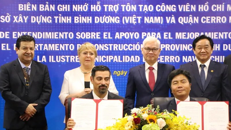 Bình Dương: Hỗ trợ tôn tạo Công viên Hồ Chí Minh tại quận Cerro Navia, thủ đô Santiago (Chile) 